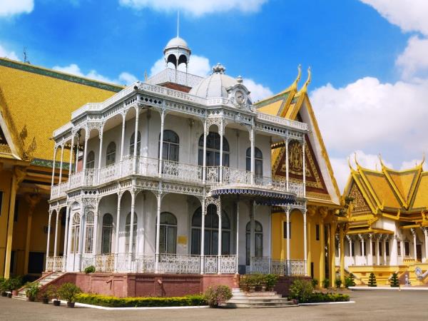 Cambodia tour, temples and culture