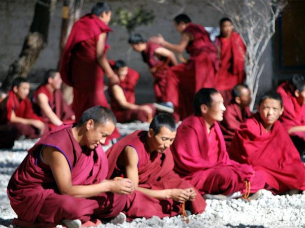 Lhasa small group tour in Tibet