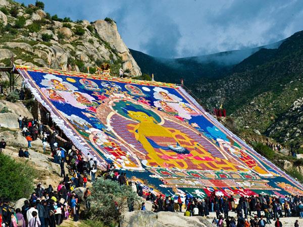 Lhasa small group tour in Tibet
