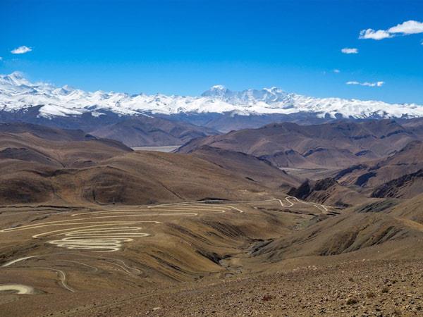 Lhasa to Tibet Everest Base Camp tour