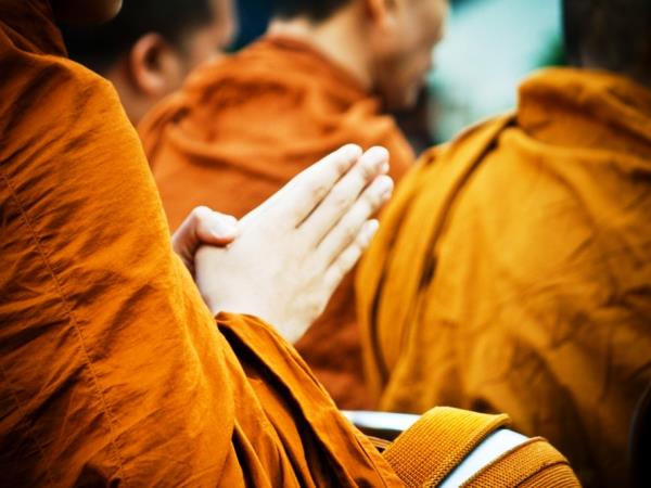 Laos holiday, cultural tour