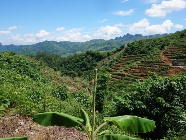 Laos and Vietnam overland tour