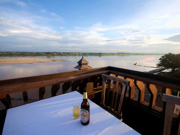 Laos holiday, Luang Prabang and the Plain of Jars