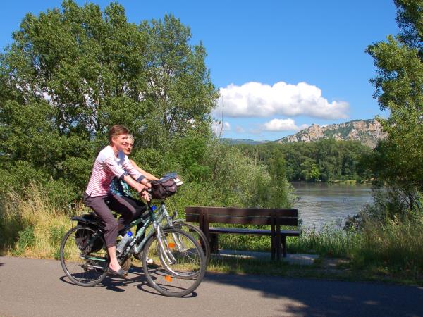 The Via Rhona cycling tour  Vienne Mont  limar  Helping Dreamers