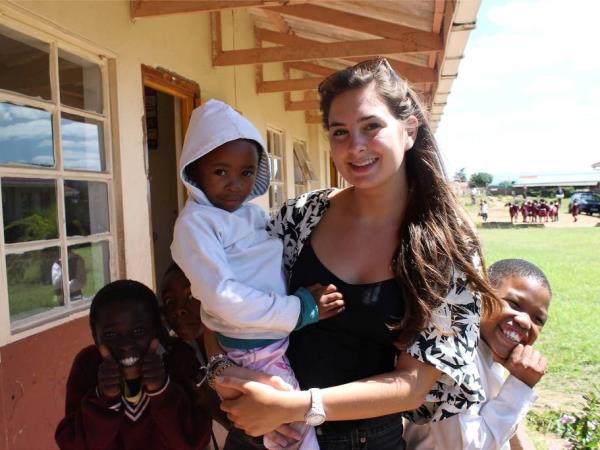 Teaching assistant volunteering in South Africa