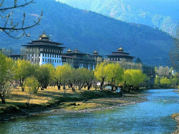 Bhutan holidays, cultural tours
