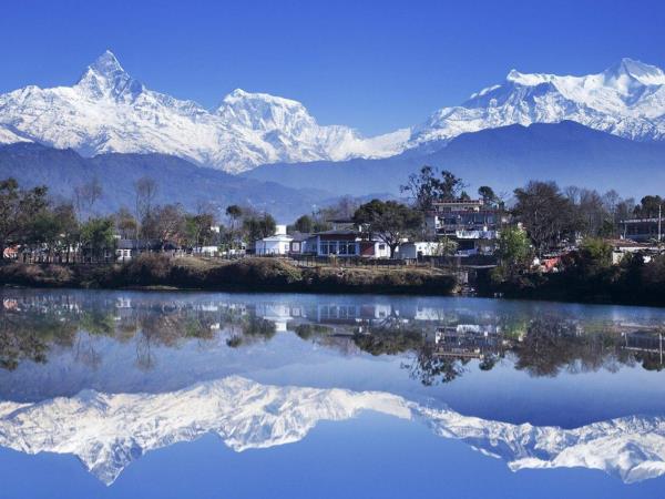 Nepal tailor made 8 day tour