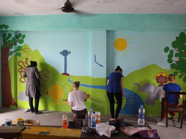 Family holiday with volunteering in India