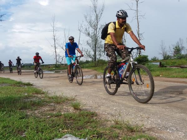 Rural cycling tours in South India