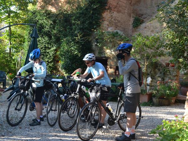 Umbria self guided cycling holiday, Italy