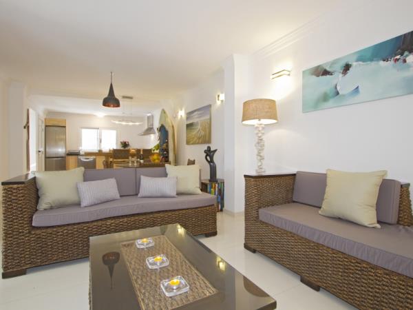 Lanzarote seafront apartment, Punta Mujeres