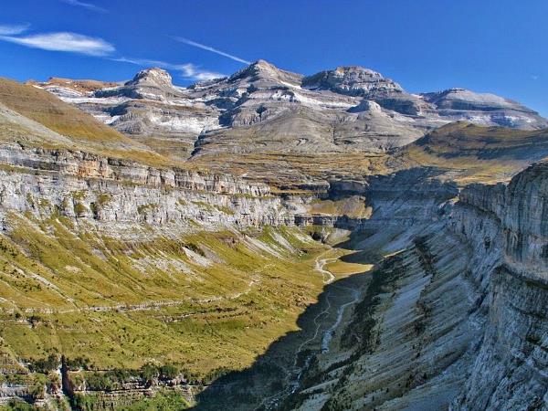 Trail running holiday in Spain, Spanish Pyrenees