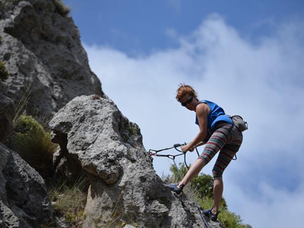Learn Spanish and rock climb in Granada, Spain