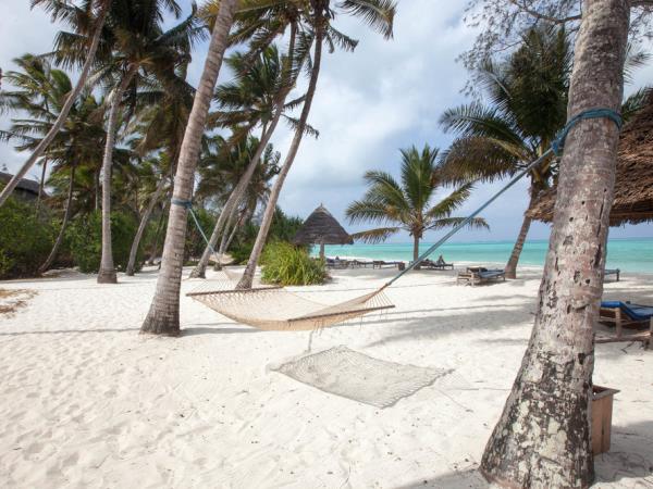 Tanzania safari and Zanzibar beach holiday