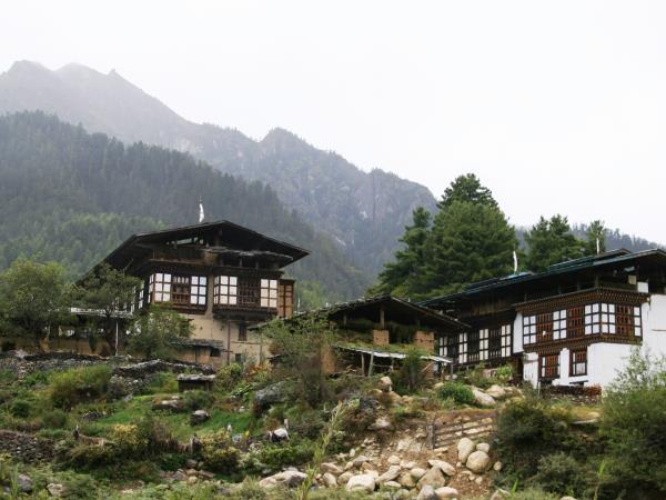 Bhutan culture & home stay tour
