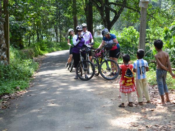 Kerala Hike, bike & kayak in India