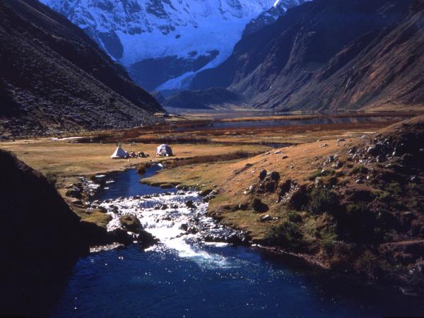 Cordillera Huayhuash trekking holiday