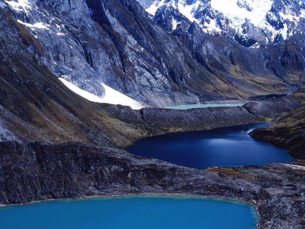 Cordillera Huayhuash trekking holiday