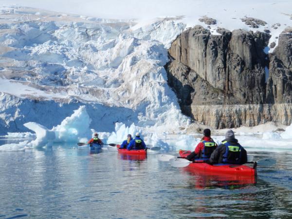 Arctic icebreaker cruise, Spitsbergen