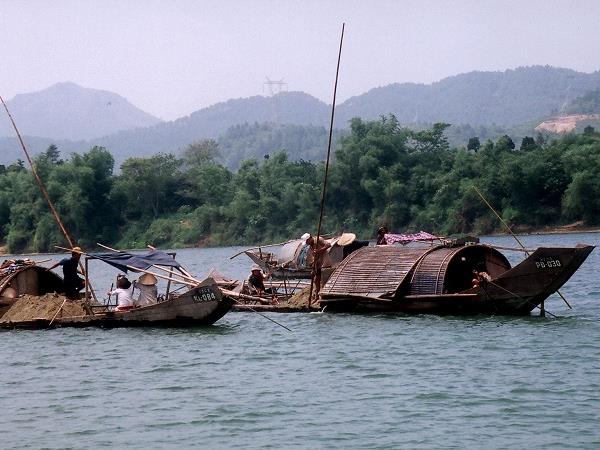 Vietnam holidays, tailor made