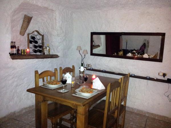 Cave accommodation in Andalucia, Spain