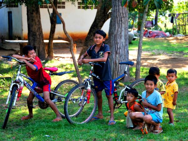 Cambodia cycling tour, tailor made