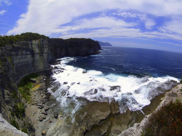 Tasmania coastal walking holiday, Australia