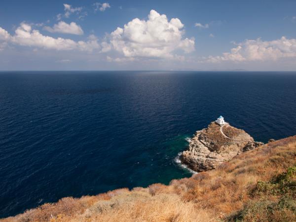 Walking holiday in the West Cyclades, Greece