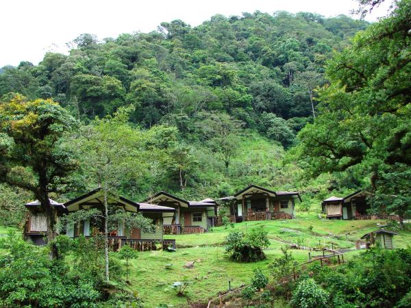Costa Rica tailor made holiday, vistas and volcanoes