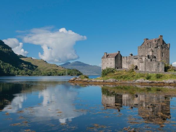 Scotland cruise holiday, private charter