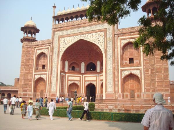 Golden Triangle & tigers holiday in India