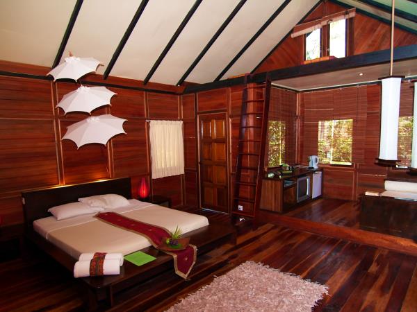 Malaysia holiday, Kuala Lumpur & Tioman Island
