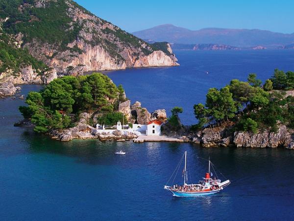 Self drive holiday in Northern Greece, hike & tour