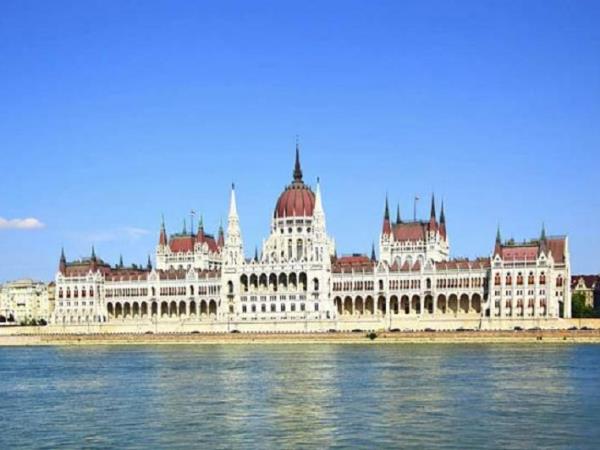 Vienna to Budapest cycle ride, self guided