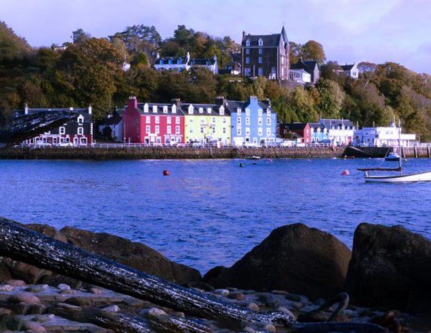 Scotland island hopping holiday, car free