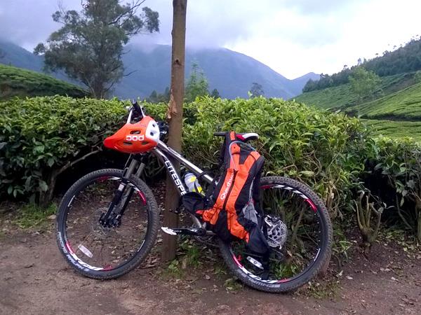 Walking and cycling holiday in Kerala, India