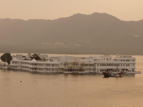 Rajasthan and Golden Triangle tour by train
