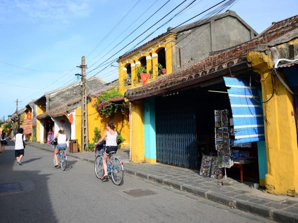 Vietnam tours, tailor made