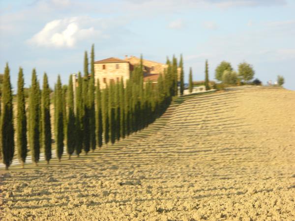 Tuscany walking holiday, Italy
