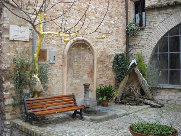 Umbria self guided walking holiday, Italy
