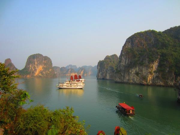 Vietnam holiday, South to North