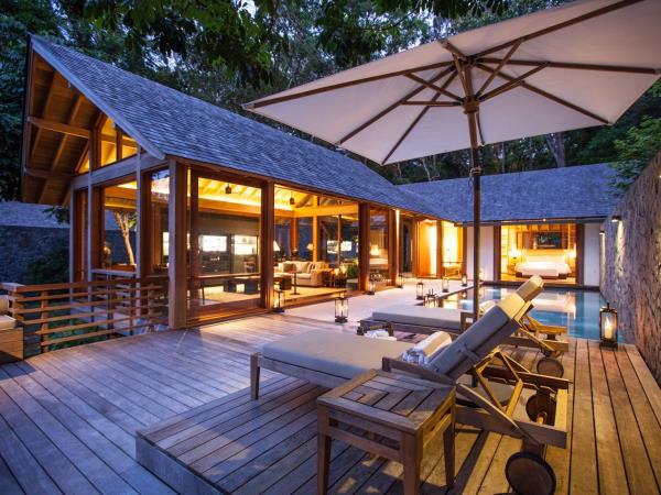 Langkawi holiday Malaysia with Singapore stopover