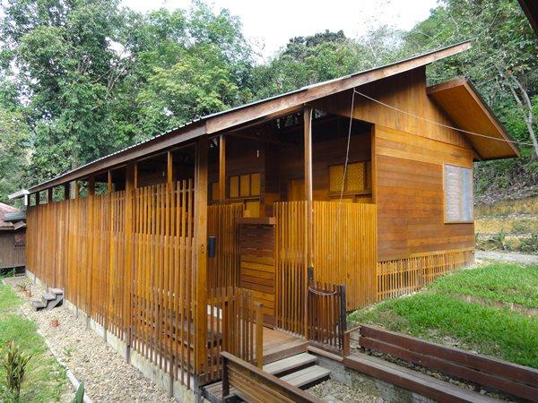 Sabah & Sarawak holiday in Borneo