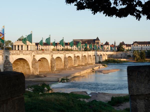 Loire Valley holiday, Castles and Terroir