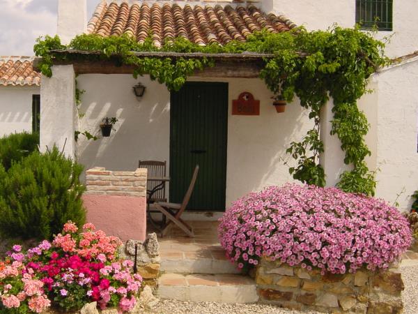 Holiday cottages in Andalucia, Spain, sleeps 2