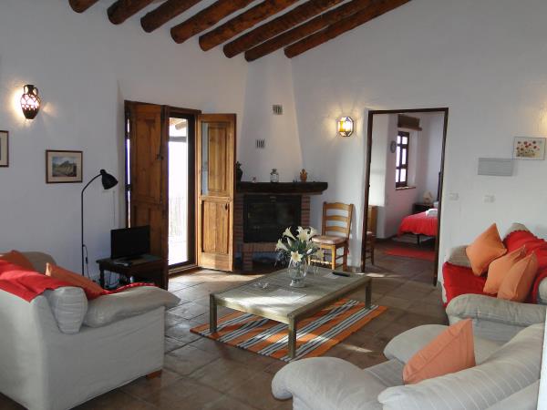 Andalucian self catering apartment, sleeps 6, Spain