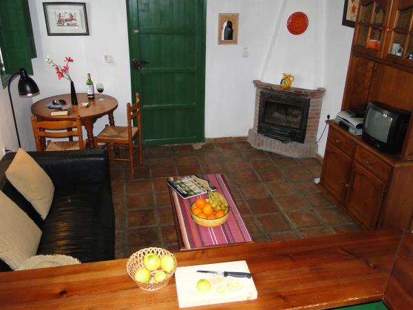 Holiday cottages in Andalucia, Spain, sleeps 2