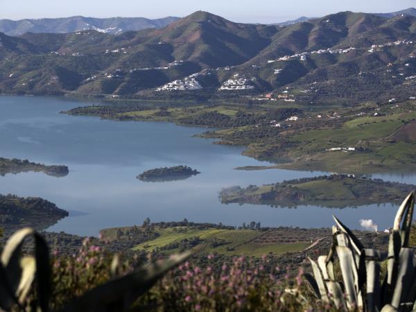 Andalucian self catering apartment, sleeps 6, Spain