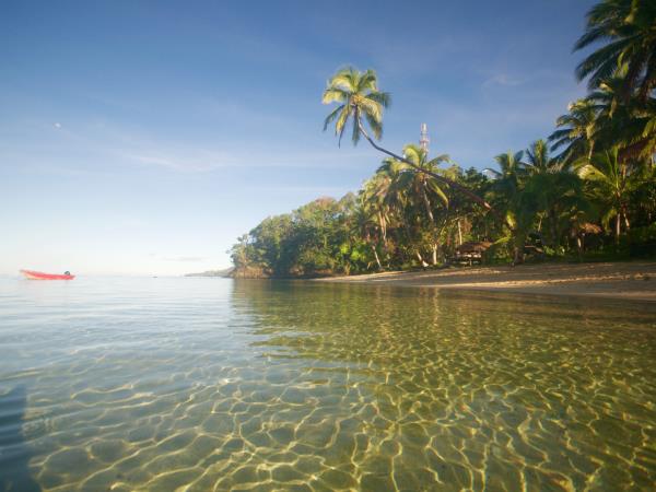 Fiji yoga retreat holiday