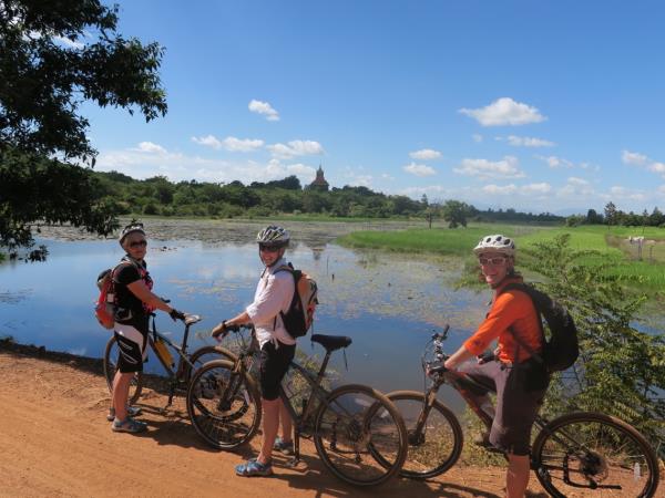Cambodia cycling tour